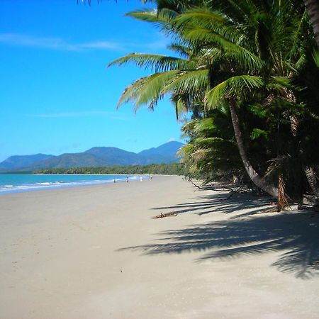 Beauty Tiny Walk To Sea Villa Port Douglas Exterior photo